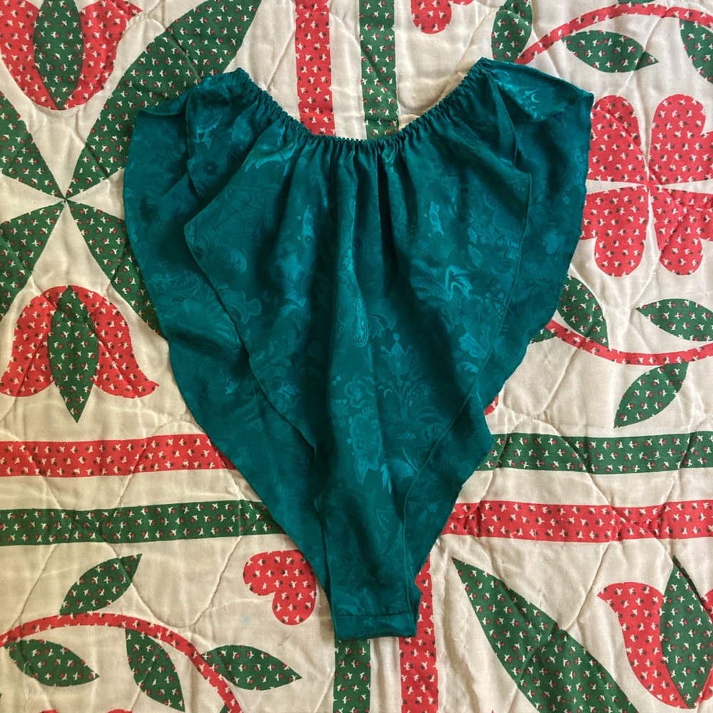 Victorias Secret Gold label tap shorts